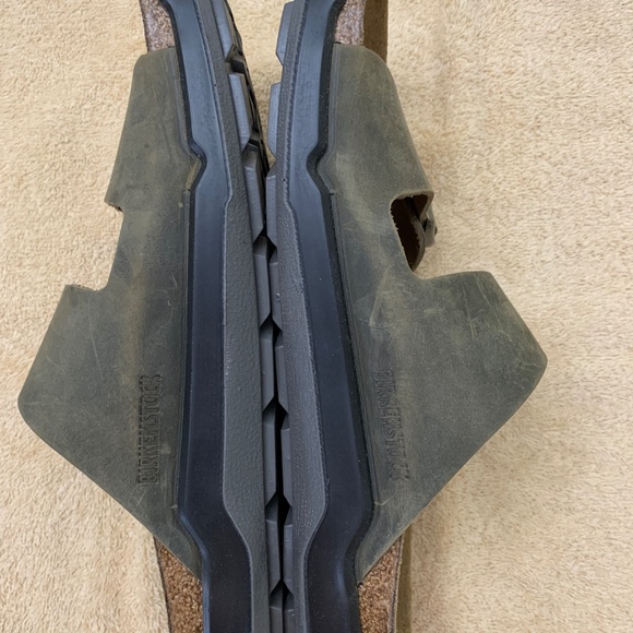 NIB Birkenstock Arizona Sandals in Faded Khaki - Picture 4 of 10